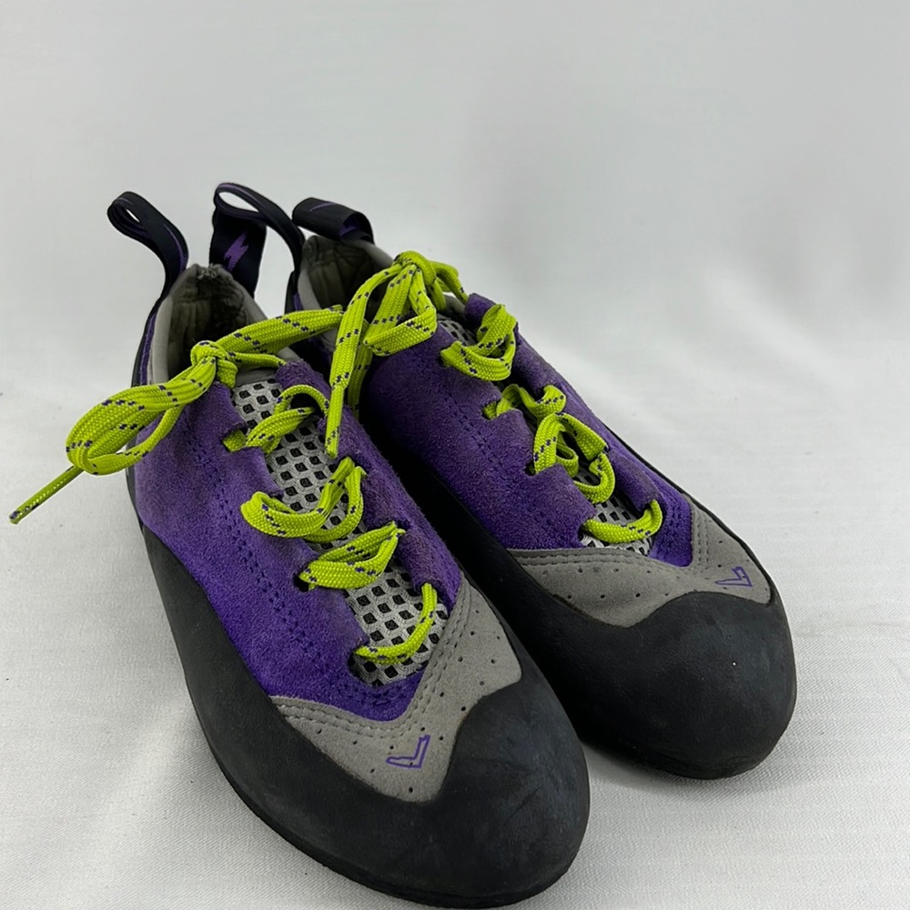 Evolv Climbing Shoe